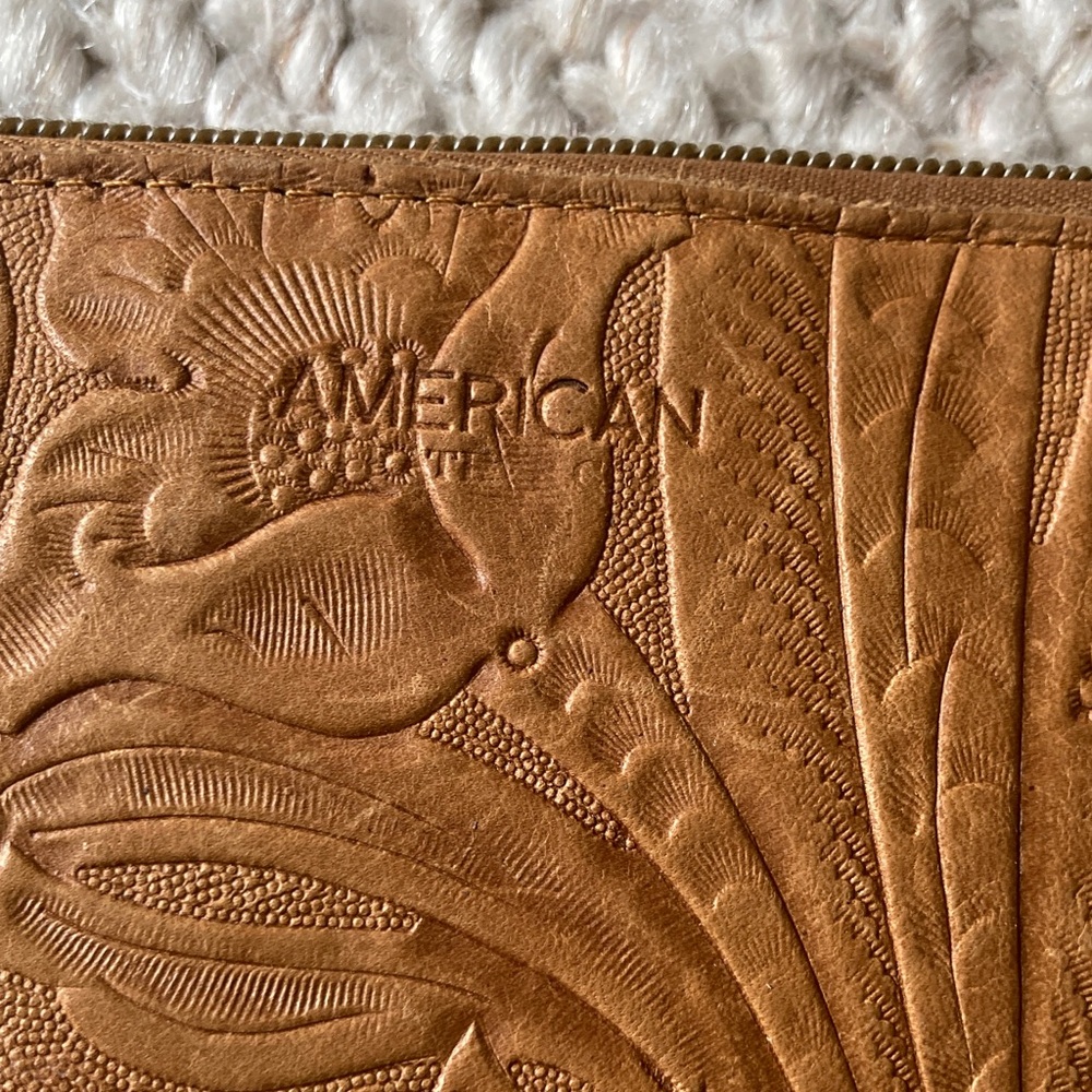 American Leather Co. Tan Embossed Leather Zip Wallet - Picture 3 of 10